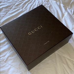 GUCCI SHOE BOX